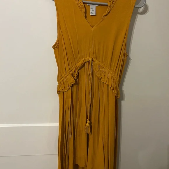 H&M Mustard Ruffle Mini Dress - Picture 2 of 5